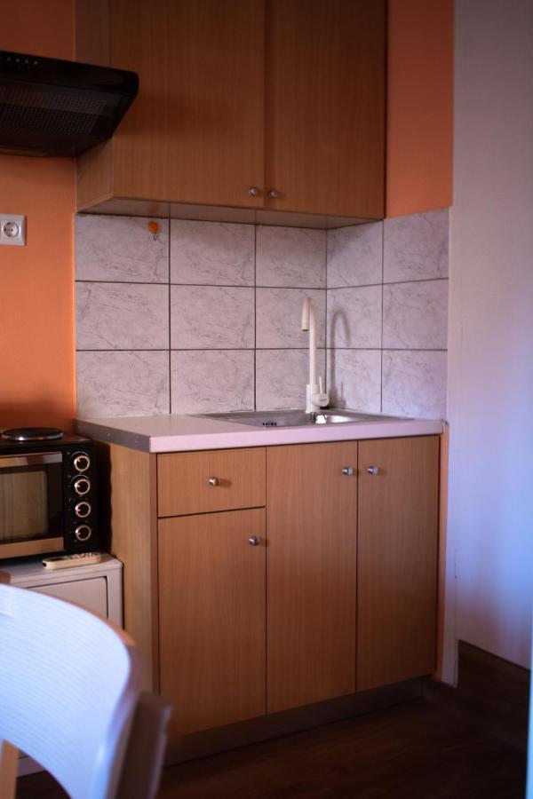 Ryb Colour Apartment Patras Zewnętrze zdjęcie
